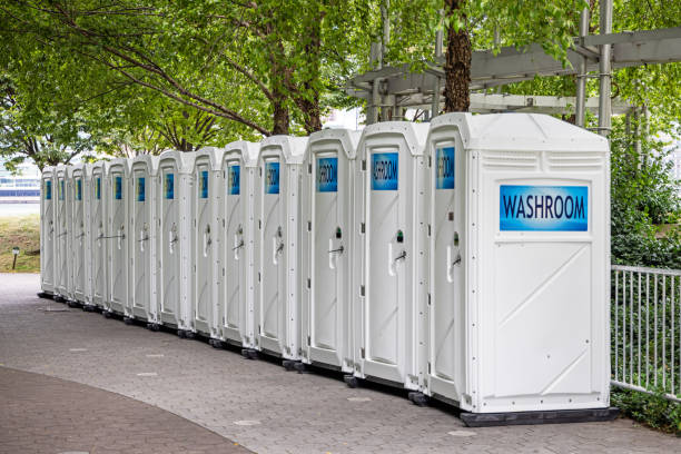 Best Sanitation services for porta potties  in Holley, FL